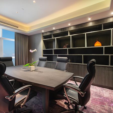 Crowne Plaza Manila Galleria By Ihg Pasig City Extérieur photo