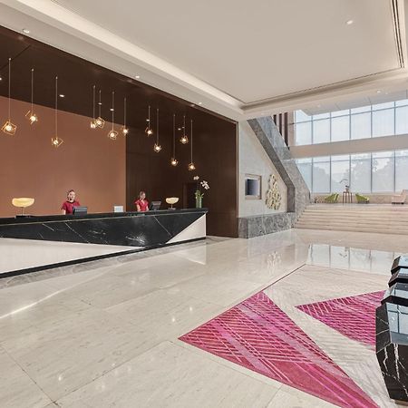 Crowne Plaza Manila Galleria By Ihg Pasig City Extérieur photo