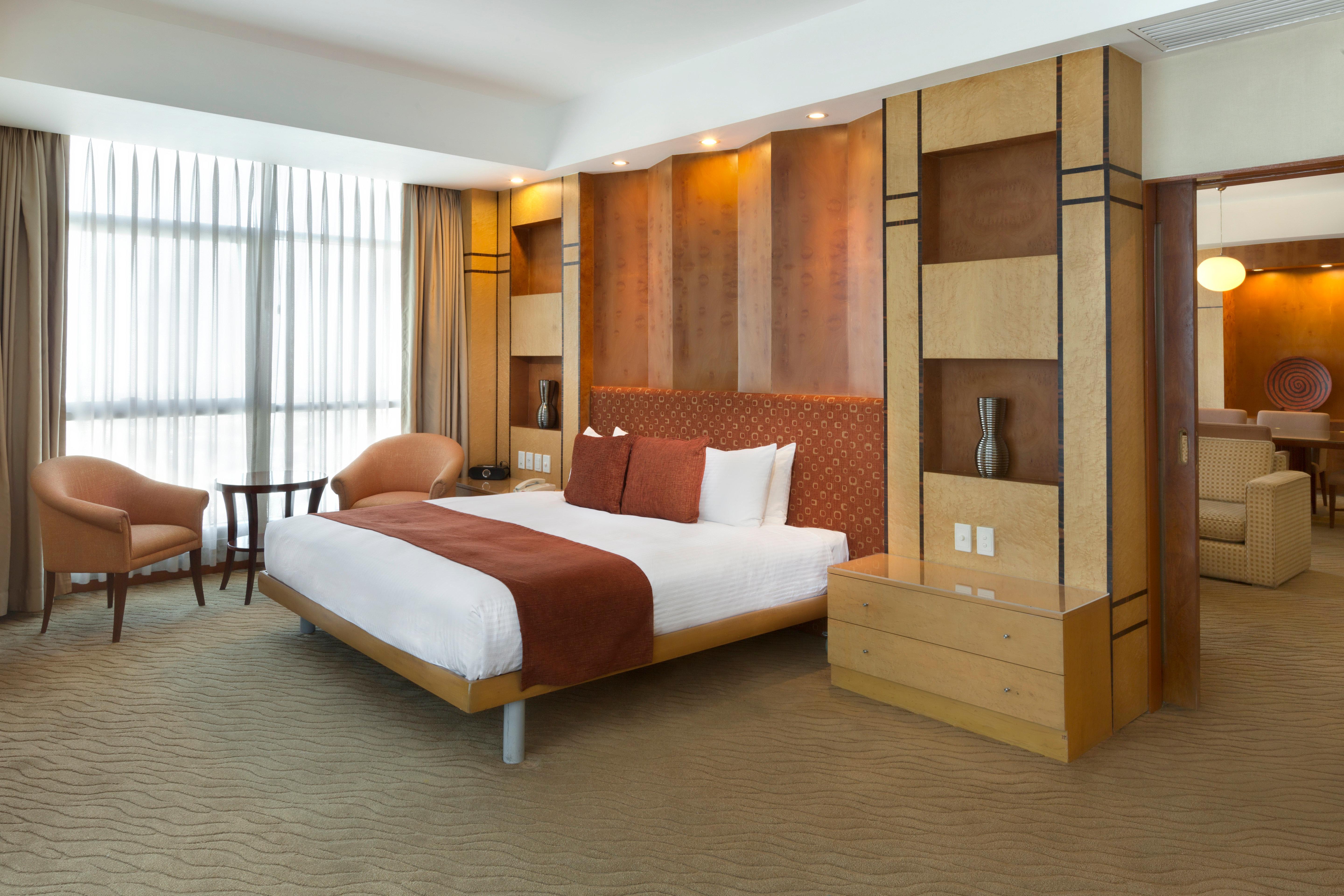 Crowne Plaza Manila Galleria By Ihg Pasig City Extérieur photo