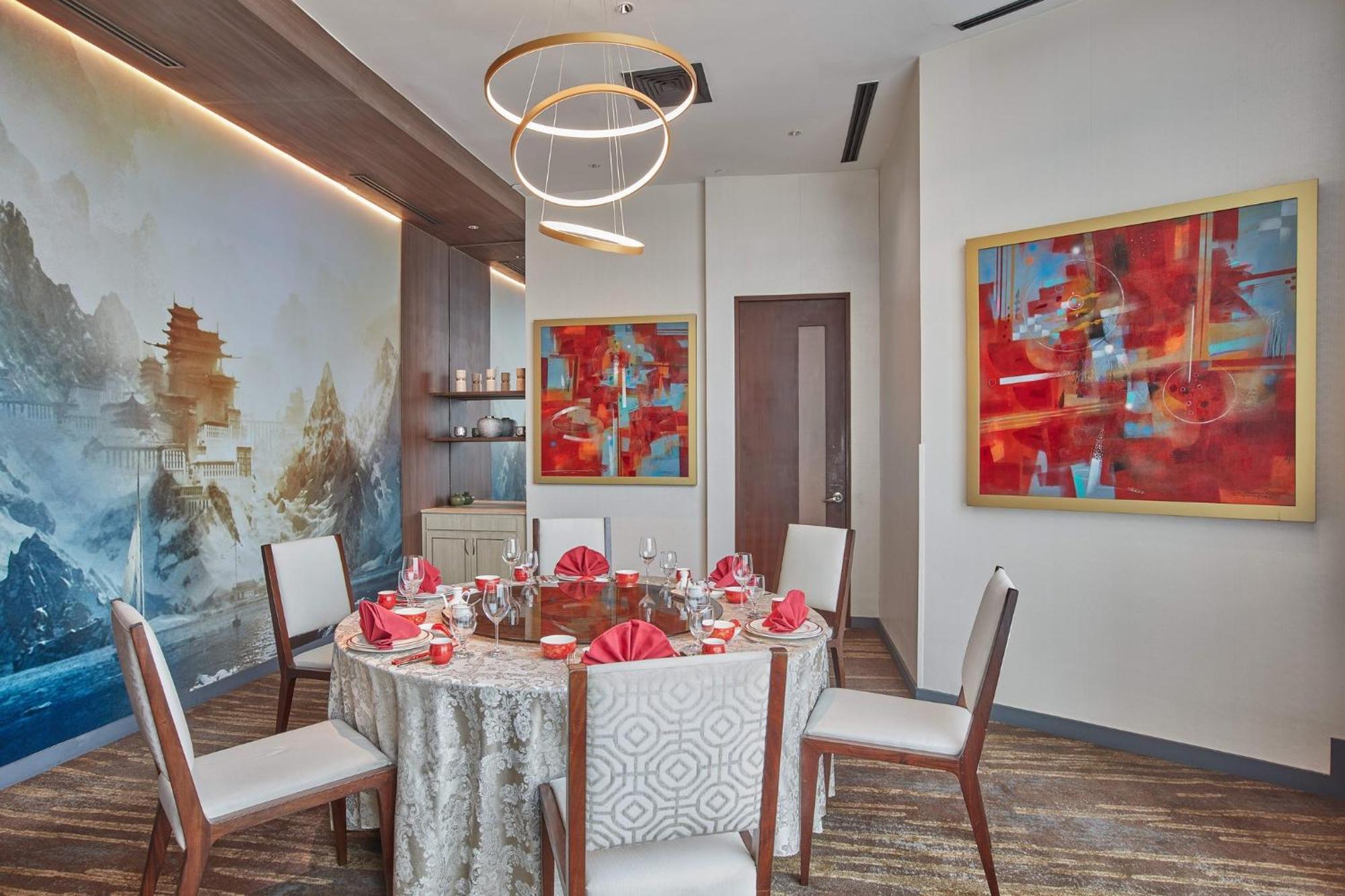 Crowne Plaza Manila Galleria By Ihg Pasig City Extérieur photo